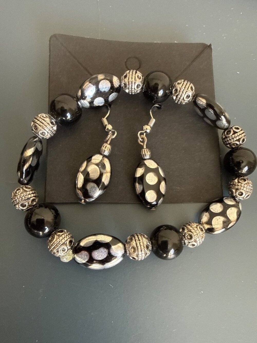 Black & Silver Polka Dot Beaded Bracelet & Dangle Earrings Set